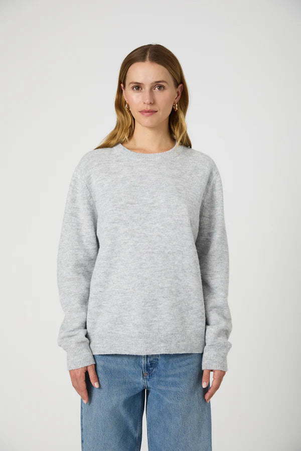 Kesia Crewneck Jumper in Light Grey