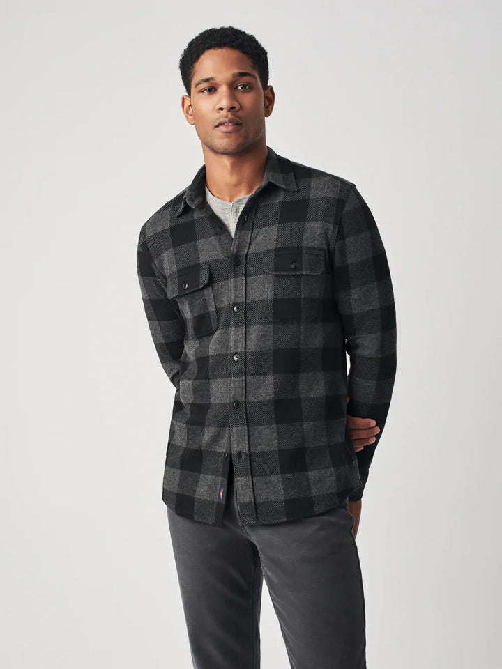 Legend Sweater Shirt in Charcoal Black Buffalo