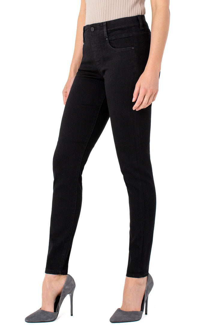 Gia Glider Skinny in Black Rinse