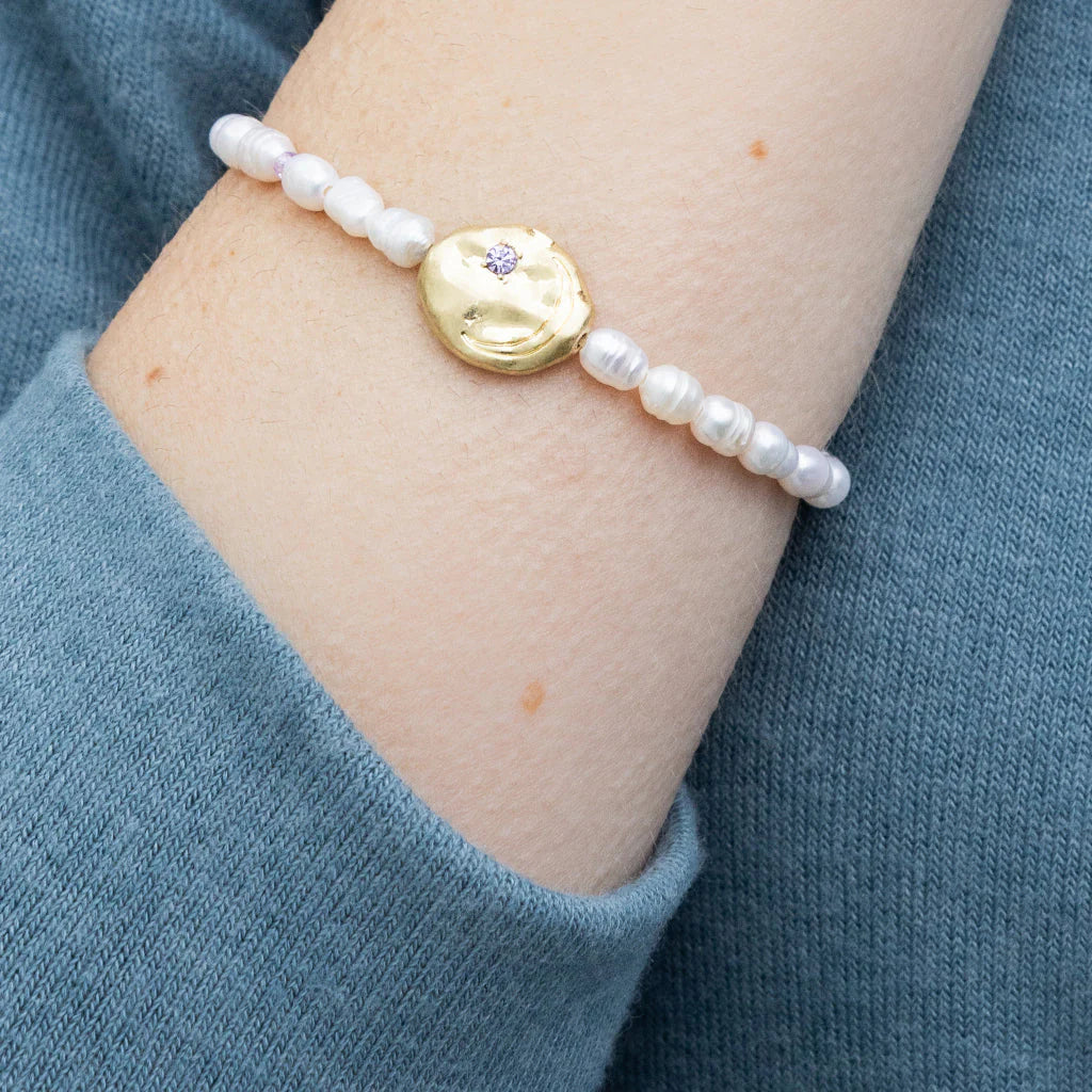 Protect Affirmation Bracelet in Gold