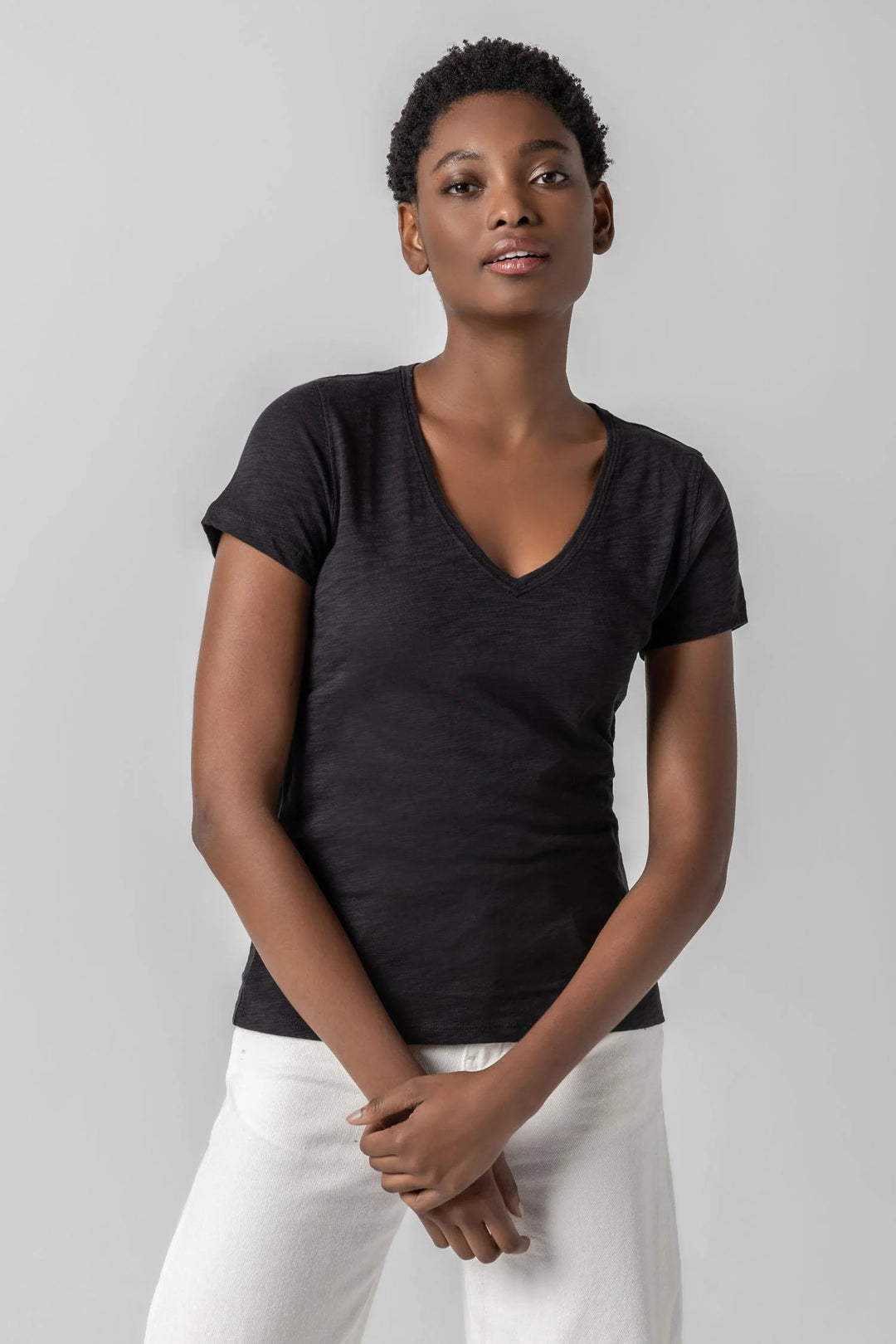 Black V-Neck Short Sleeve Seam Tee