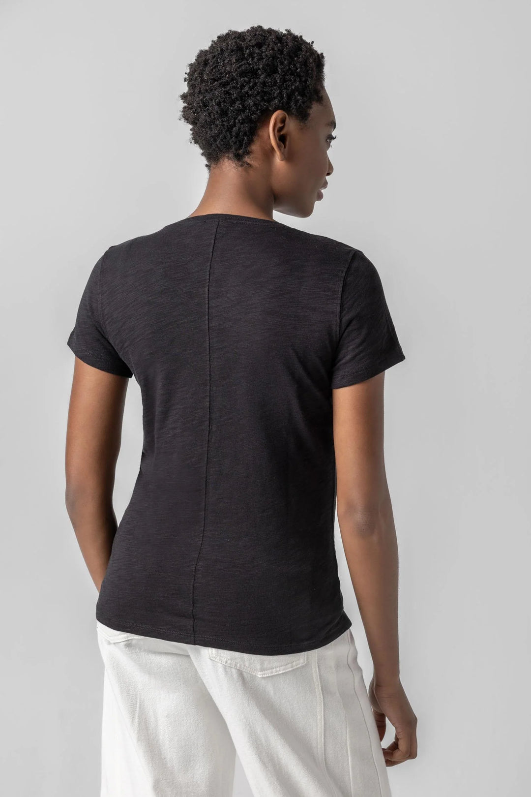 Black V-Neck Short Sleeve Seam Tee