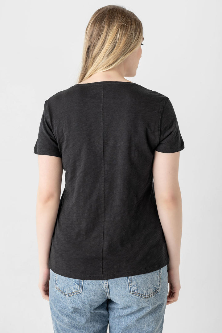 Black V-Neck Short Sleeve Seam Tee