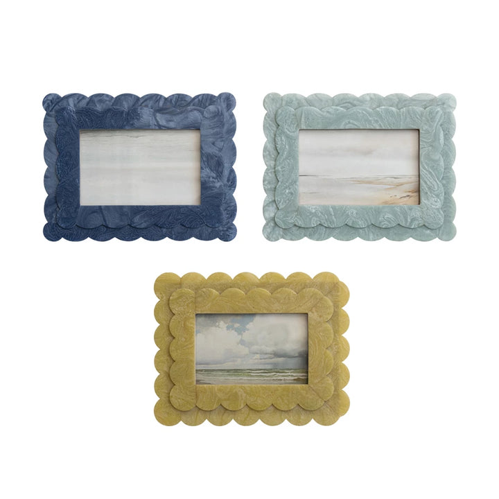 Scalloped 4x6 Photo Frame