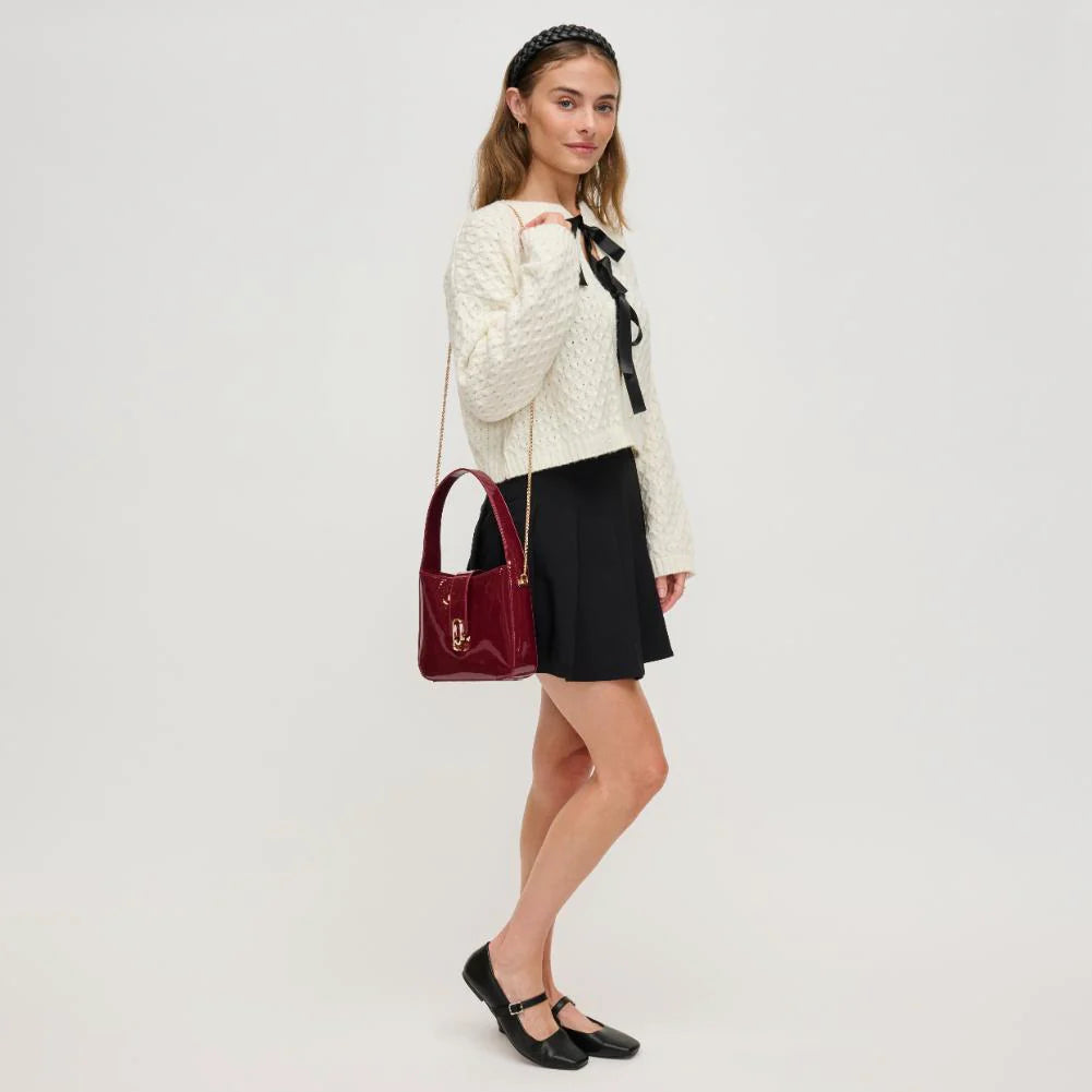 Paige Shoulder Bag in Burgundy