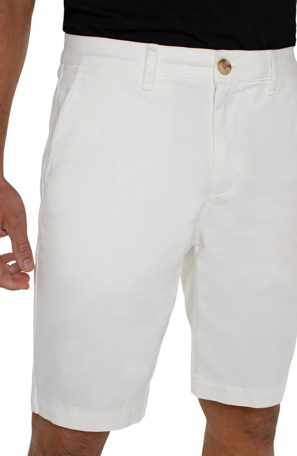 9.5" Trouser Short in White - Madison's Niche 