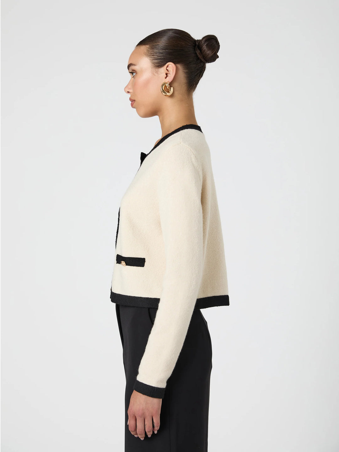 Vhari Contrast Cardigan in Cream