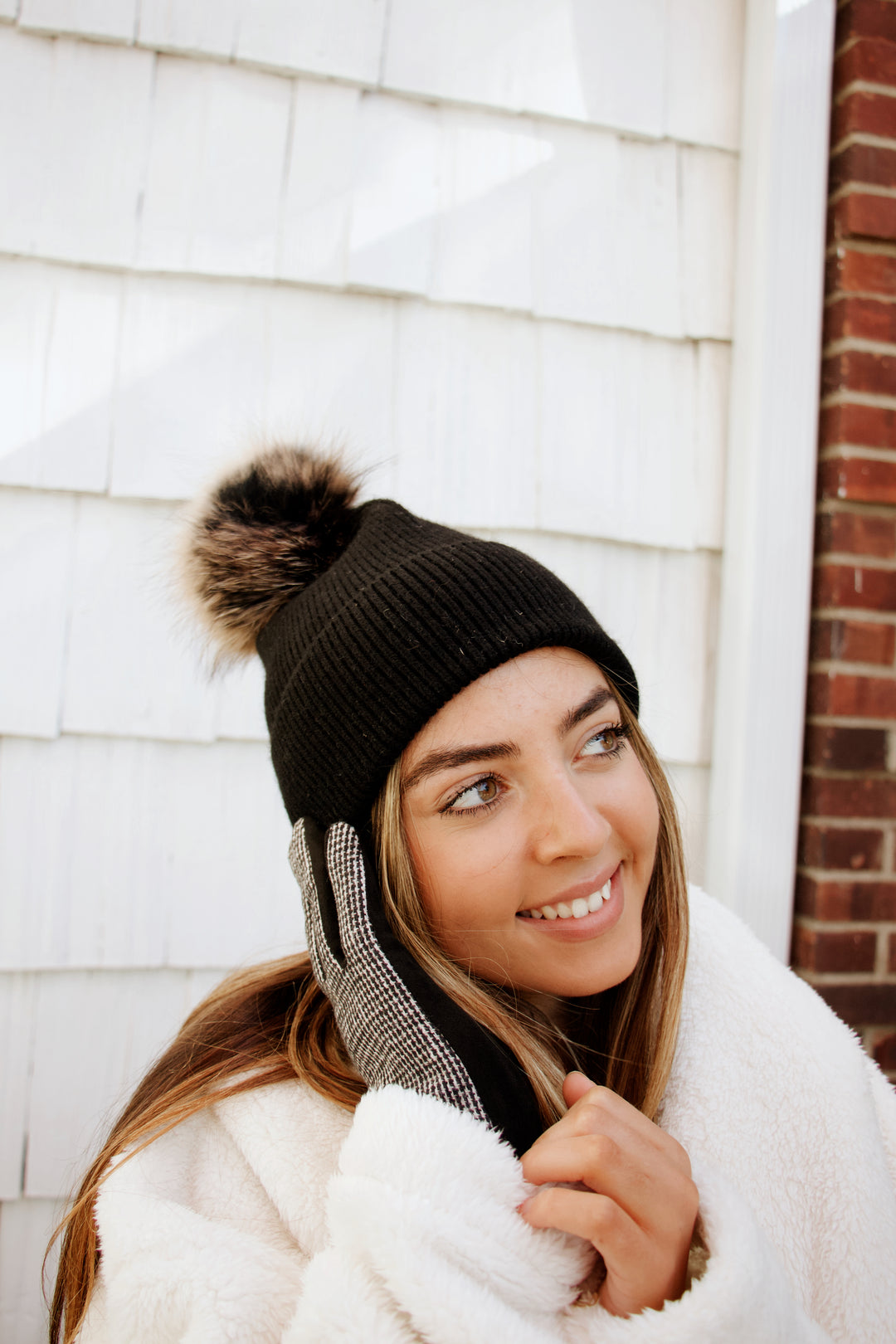 Ronnie Pom Pom Beanie in Black - Madison's Niche 